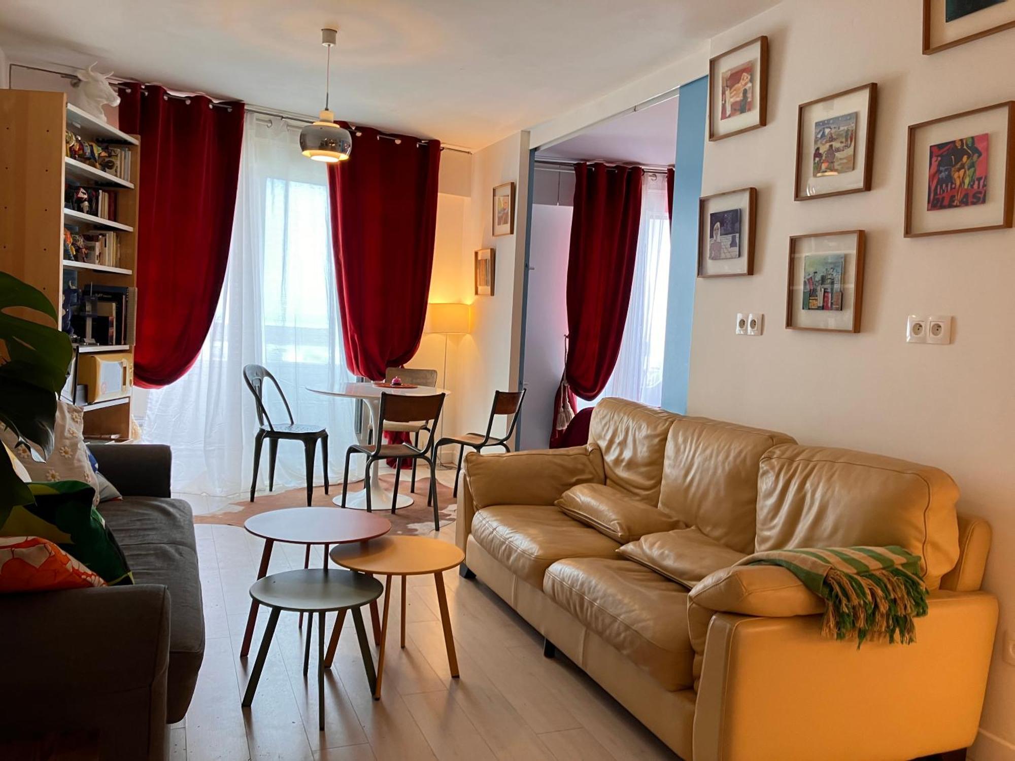 Le 300 By Happynoworry Apartment *